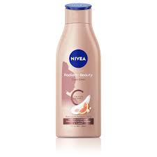 NIVEA Radiant & Beauty Even Glow Body Lotion with 95% Pure Vitamin C